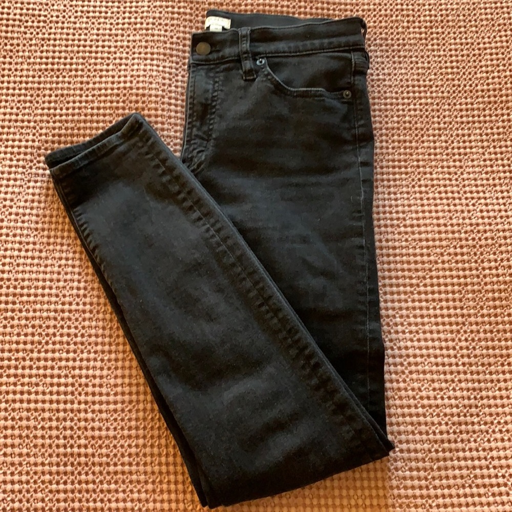 Black skinny jeans